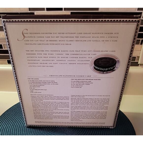 Williams Sonoma 9" Round Sandwich Cookie Cake Pan Set Of 2 Nonstick NEW In Box - Picture 8 of 9